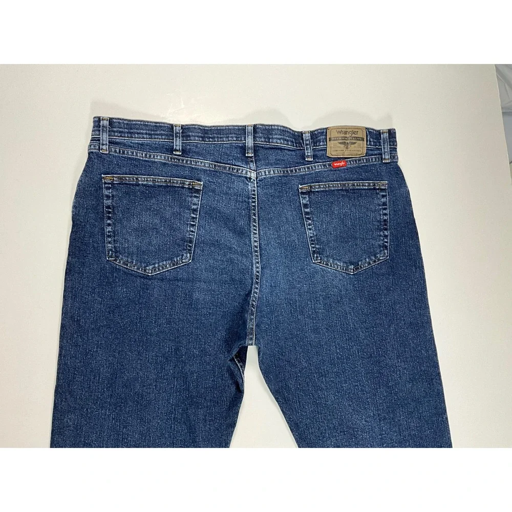 Wrangler Mens Blue Denim Straight Leg Jeans Premium Quality Comfort 44x29